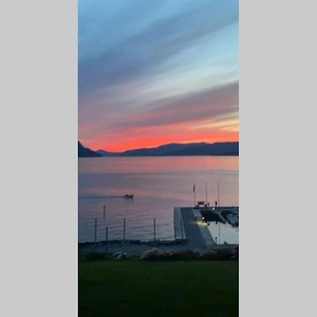 Flott Leilighet Med Spektakulaer Utsikt! Hjelmeland Екстериор снимка